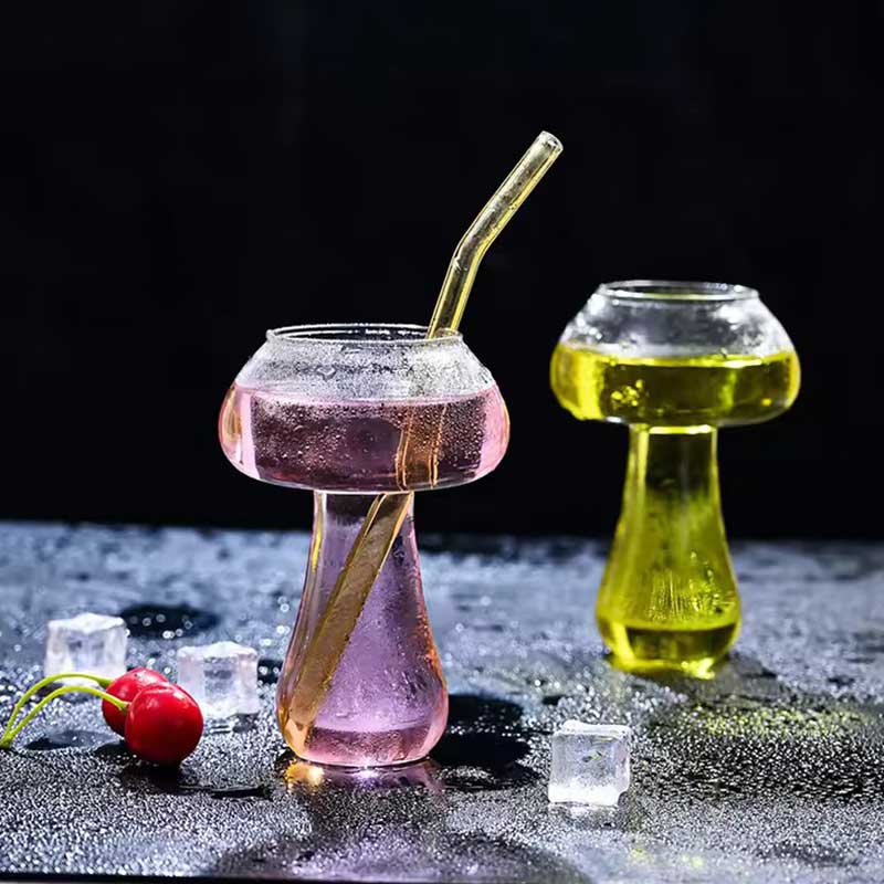 Creative Mushroom Shaped Cocktail Glass – 250ml Novelty Drinkware for Parties, Bar & Home Use