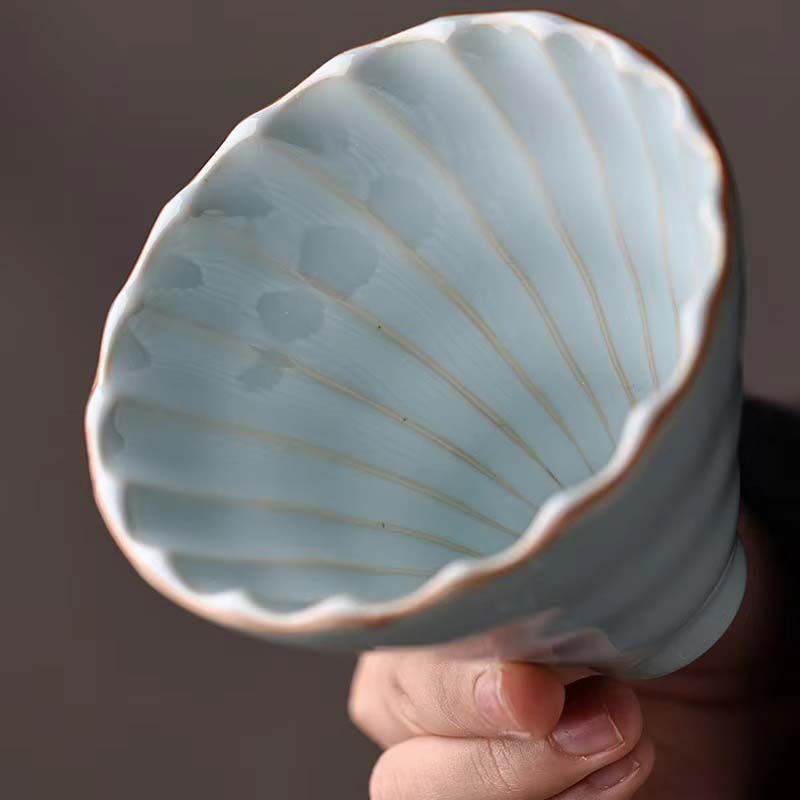 Ceramic Conical Coffee Filter Cup – Single Hole Hand-Brewed Dripper with Threaded Design