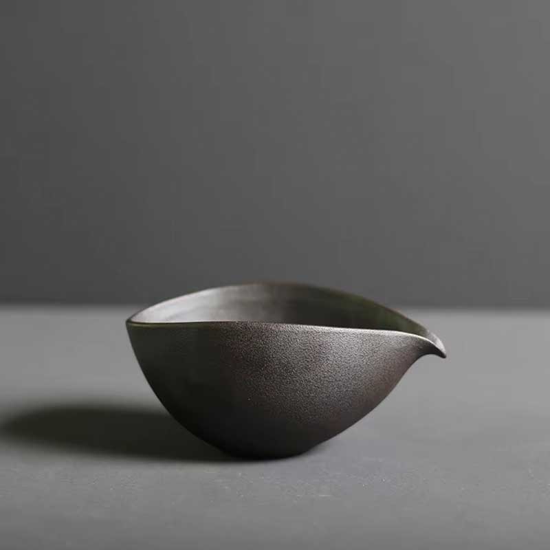 Ceramic Matcha Chawan Bowl with Spout