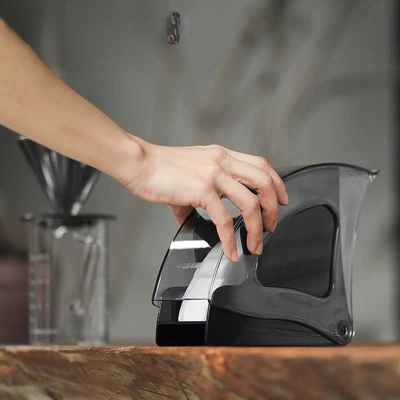 Dust-Proof Coffee Filter Holder for Paper Filters
