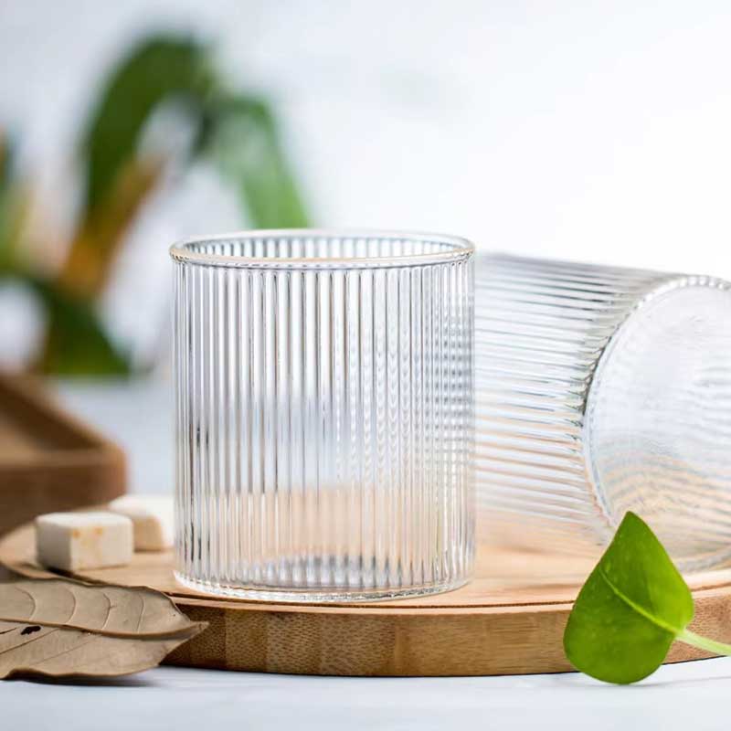 High Borosilicate Glass Water Cup – Vertical Stripe Design, Heat Resistant for Milk, Juice, and Breakfast Drinks
