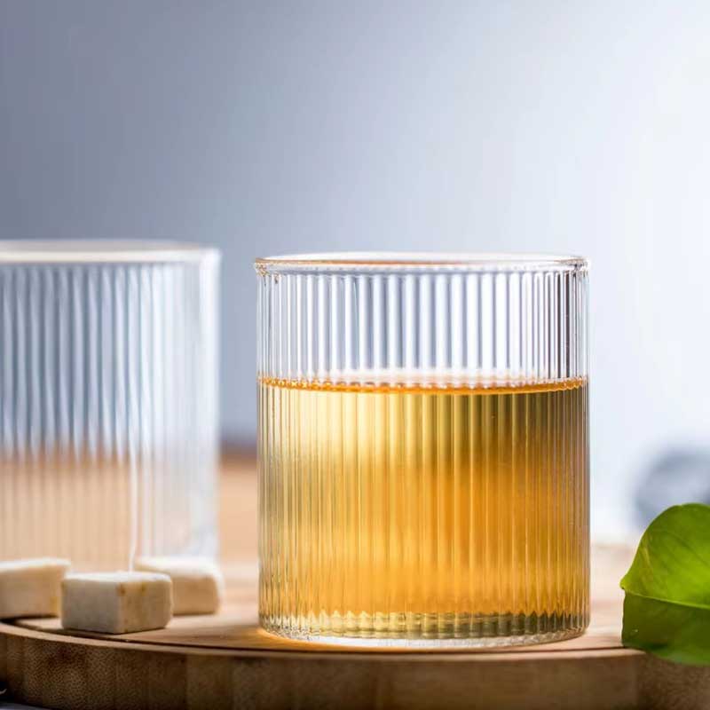 High Borosilicate Glass Water Cup – Vertical Stripe Design, Heat Resistant for Milk, Juice, and Breakfast Drinks