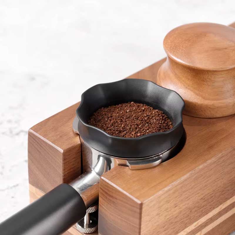 Magnetic Espresso Dosing Funnel