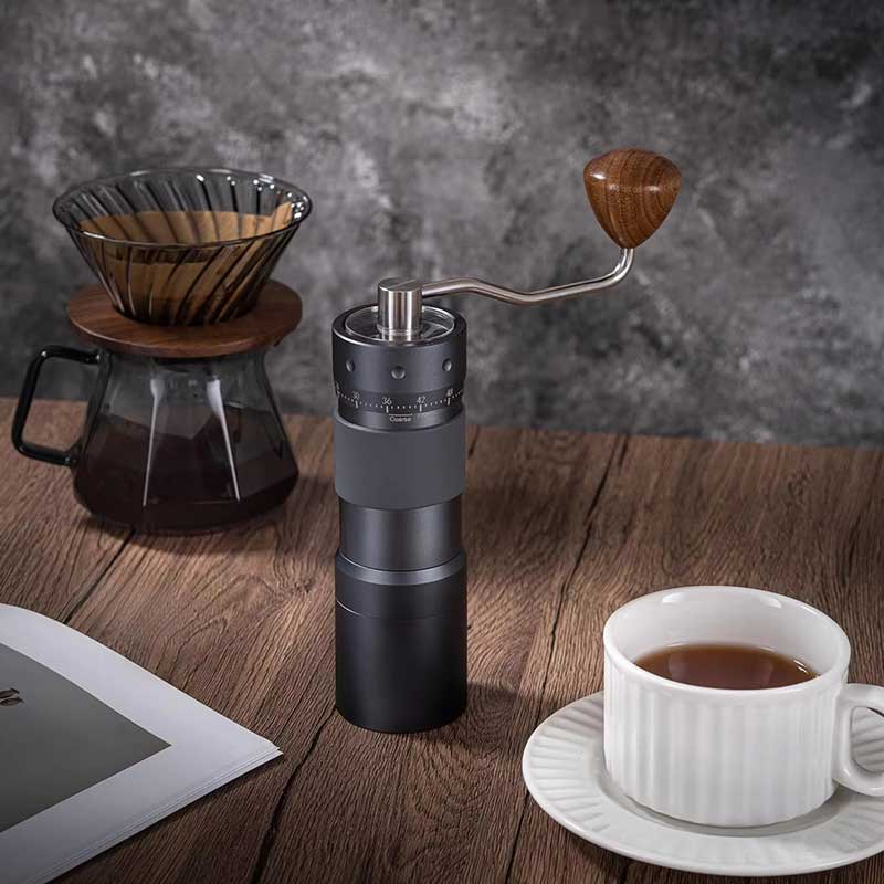R50 Pro Manual Grinder with Magnetic Catch Cup