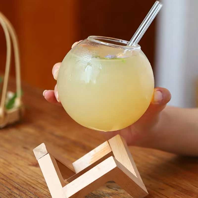 Moon Shaped Glass Cup with Straw and Wooden Base – Ideal for Milk, Ice Cream, and Desserts
