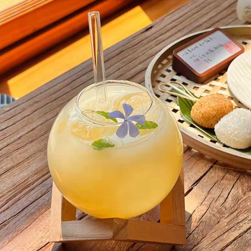 Moon Shaped Glass Cup with Straw and Wooden Base – Ideal for Milk, Ice Cream, and Desserts