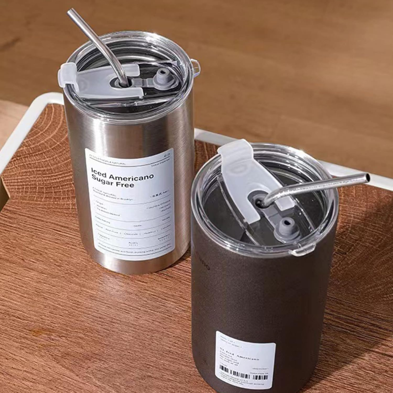 Reqeliou Stainless Steel Travel Mug – Vacuum Insulated Coffee Tumbler with Straw Lid for Hot & Cold Drinks(600ml)