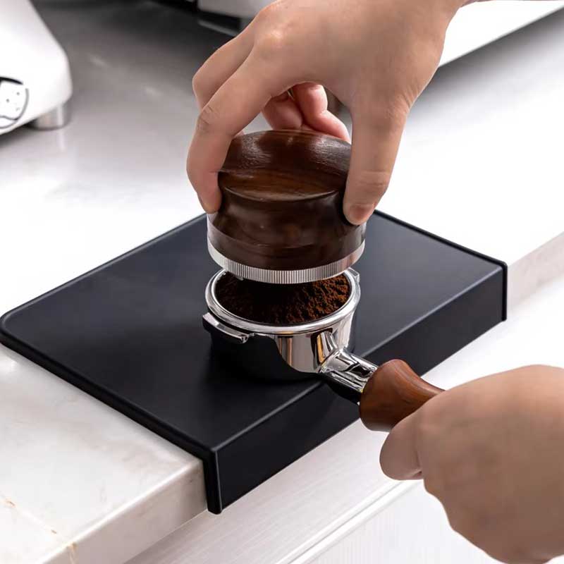 Silicone Corner Espresso Tamping Mat
