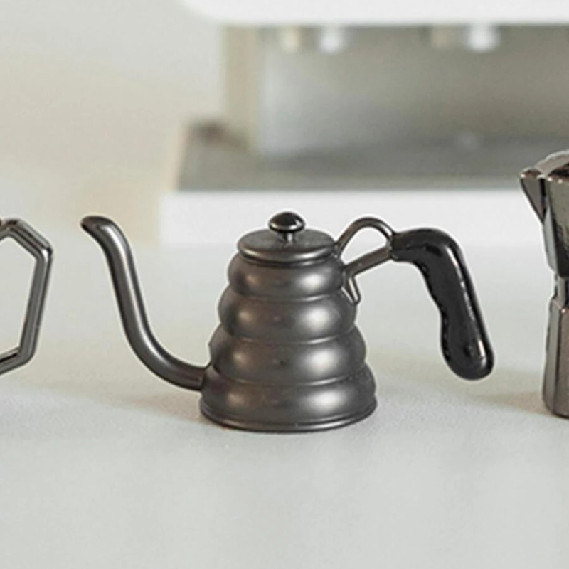Teapot Keychain – Stylish Mini Tea Pot Design for Key or Bag Decoration